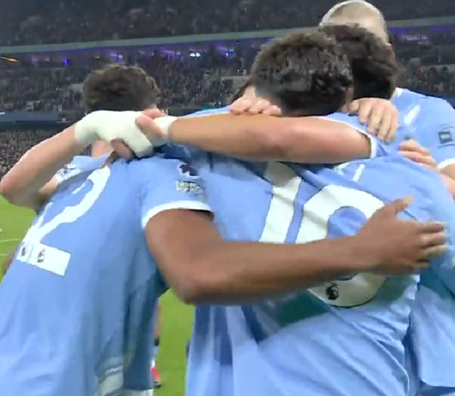 狗子28平台入口-一场2-2！让英超争冠生变：曼城不胜落后7分，阿森纳8场7胜=夺冠